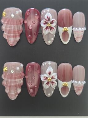Hand Crafted Blush & Mauve Floral Press-On Nail Set with Pearls & Gems